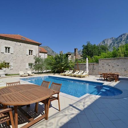 Vila Nikcevic Apartments Kotor Luaran gambar