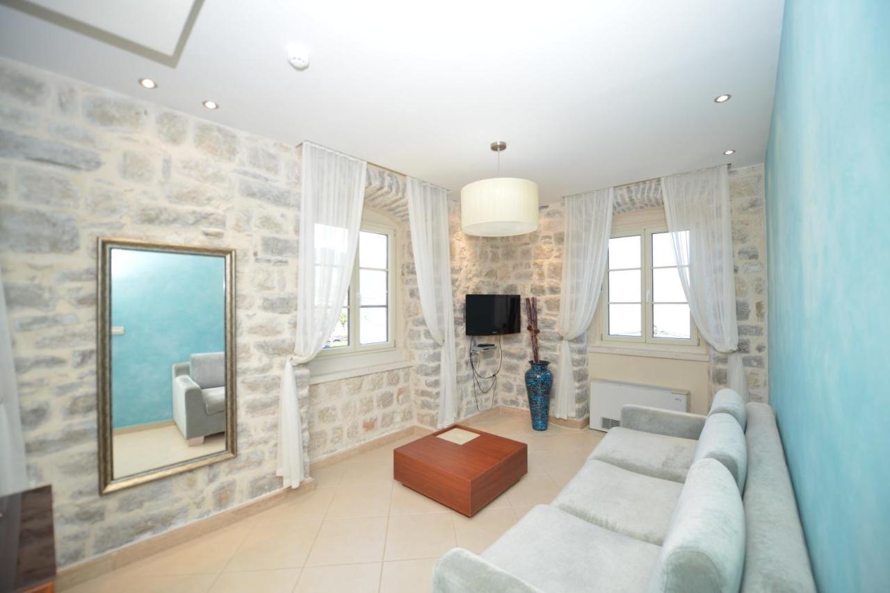 Vila Nikcevic Apartments Kotor Bilik gambar