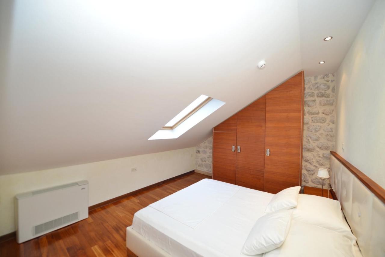 Vila Nikcevic Apartments Kotor Bilik gambar