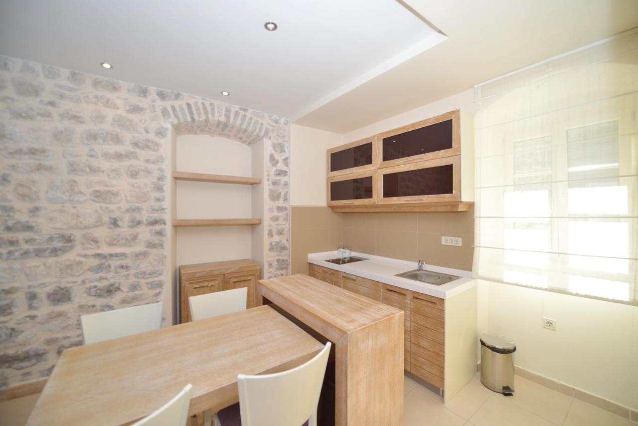 Vila Nikcevic Apartments Kotor Bilik gambar